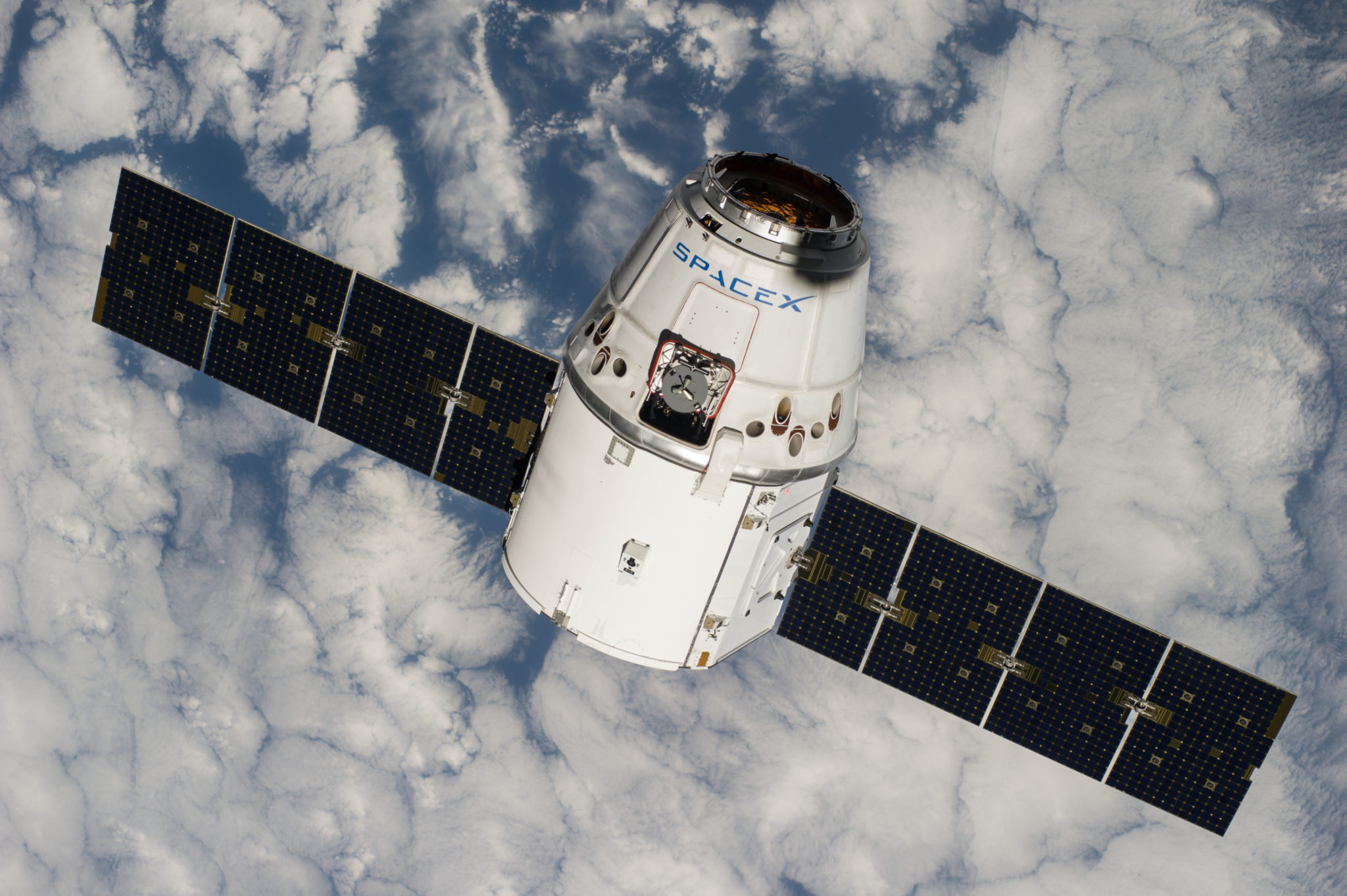 SpaceX's Dragon Cargo Capsule's Launch Delayed Again ...